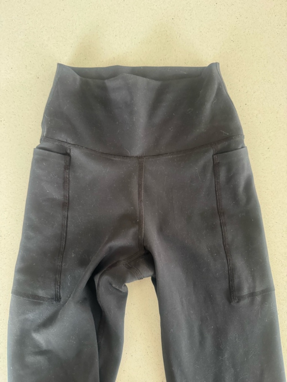 New Balance Harmony High-Rise Pocket Black Pocket Leggings 25” - Women - Picture 6 of 7
